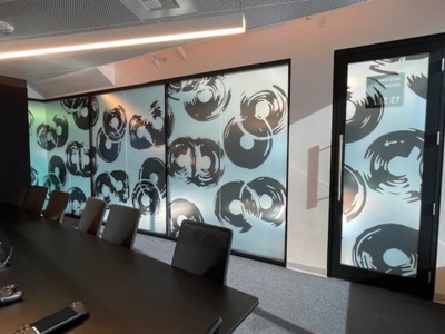 Window & Wall Graphics Photo